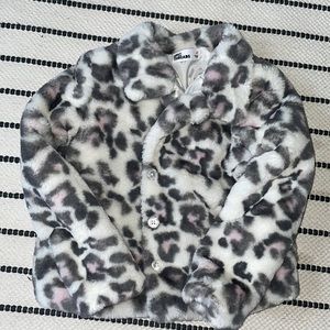 Toddler girl cheetah coat 🐯